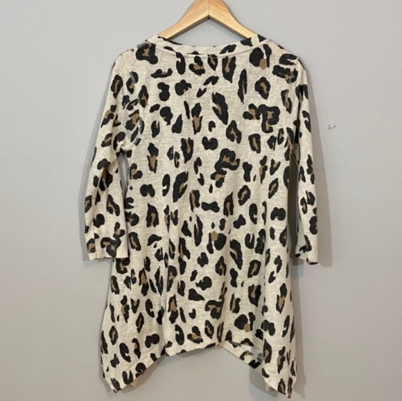 Premise Leopard Top - Picture 2 of 2